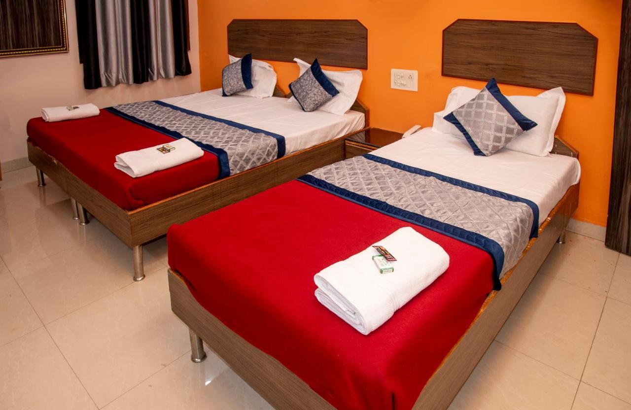 Vrindavan Comfort Inn Hajdarabad Zewnętrze zdjęcie